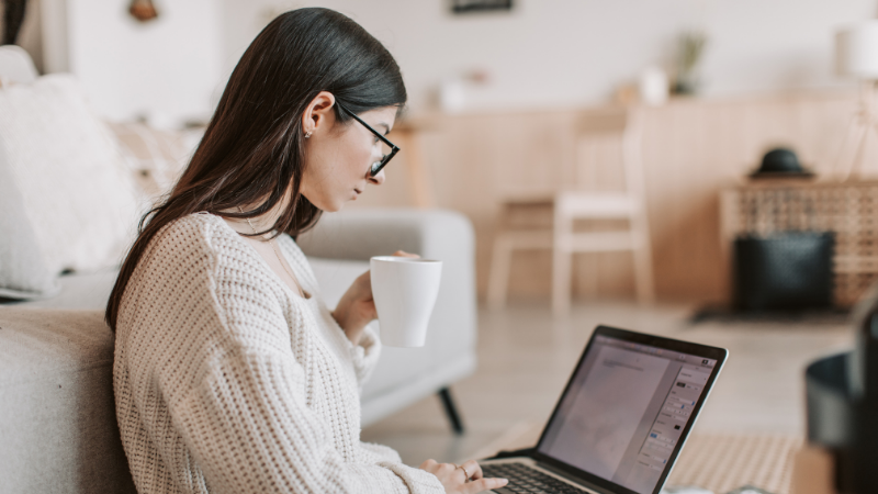 Choisir entre un bts en alternance et titre professionnel