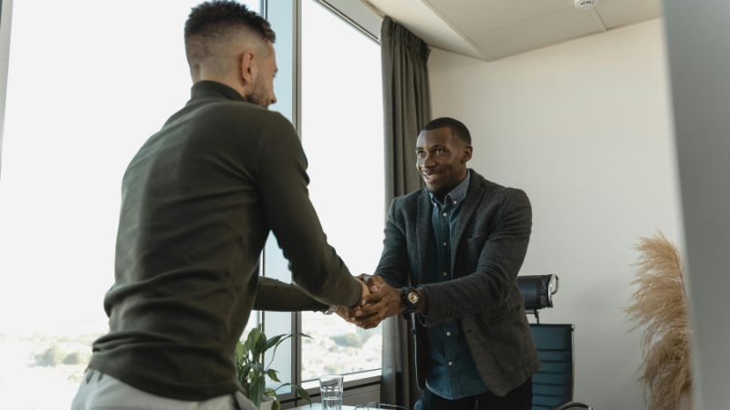 Job dating : comment convaincre ton futur employeur ?